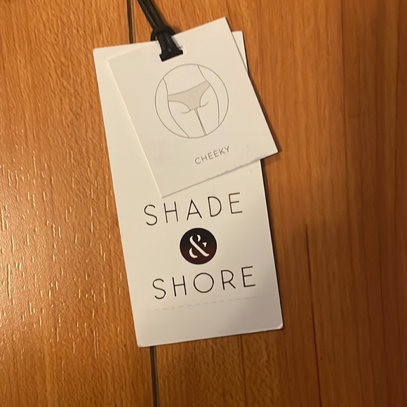 NWT Shade & Shore black cheeky butt suitbottoms size small - Picture 2 of 5